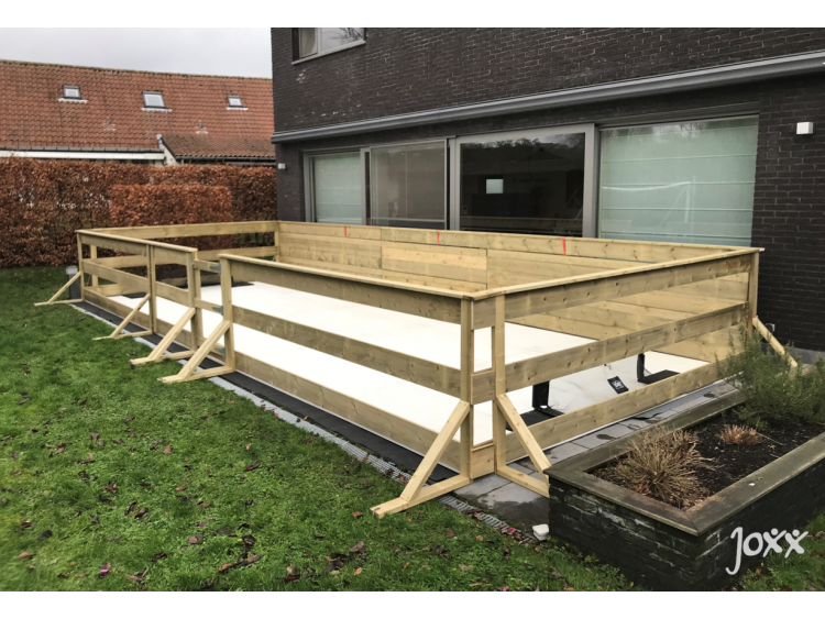 Schaatspiste houten boarding